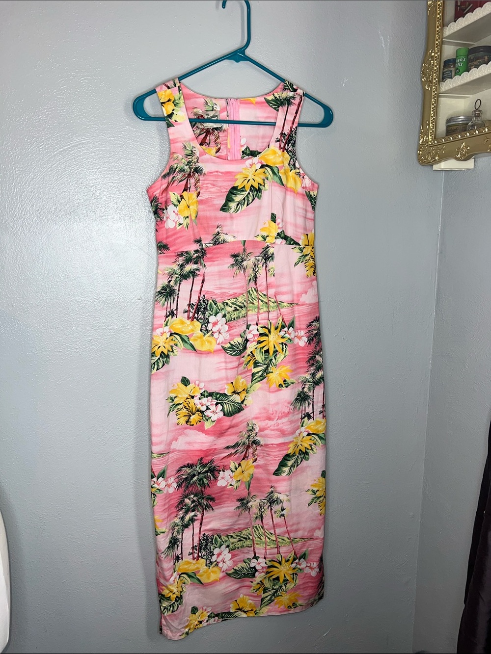 Hilo Hattie The Hawaiian Original Women’s Pink Tropical Floral Maxi Dress